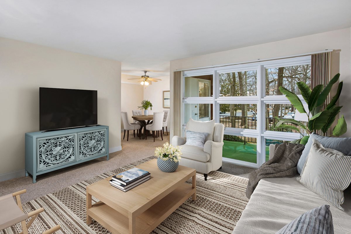 Carlyle Apartments
